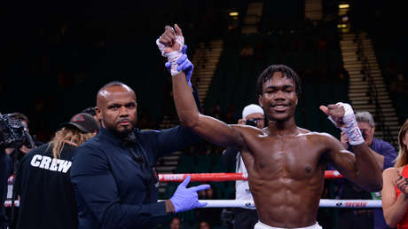 VIDEO: El hijo del legendario boxeador Evander Holyfield debuta con un poderoso nocaut a los 14 segundos