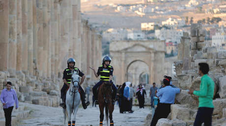 Un ataque con un cuchillo deja varios heridos en Jordania, entre ellos tres turistas mexicanos (VIDEO)