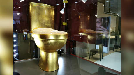 Asiento a prueba de balas: Presentan en China el inodoro más lujoso del mundo