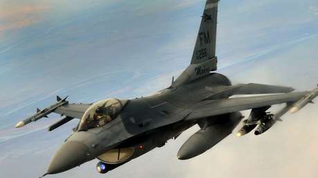 Caza de EE.UU. pierde un misil en pleno vuelo sobre una aldea en Japón