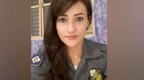 VIDEO: Policía fuera de servicio dispara a un delincuente armado con un machete cuando atacaba brutalmente a una víctima desprevenida