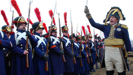 Reconocido historiador ruso, sospechoso de asesinato tras ser rescatado en un río helado con unos brazos femeninos cortados en su mochila