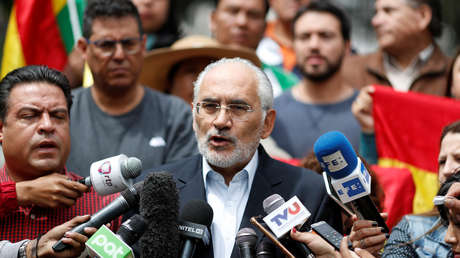 Opositor Carlos Mesa llama a mantener movilizaciones en Bolivia hasta que se acepten nuevas elecciones sin Evo Morales ni Álvaro García Linera