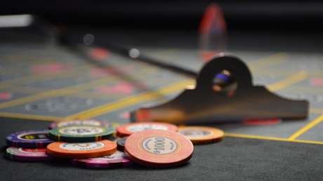 Encuentran un 'casino clandestino' del siglo XVII en Rusia