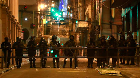 EE.UU. ordena la salida de Bolivia de los familiares de sus funcionarios gubernamentales por los disturbios