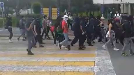 Estudiantes de la UNAM marchan contra el acoso sexual en Ciudad de México