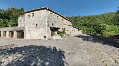 Cierran un convento porque la madre superiora se enamoró