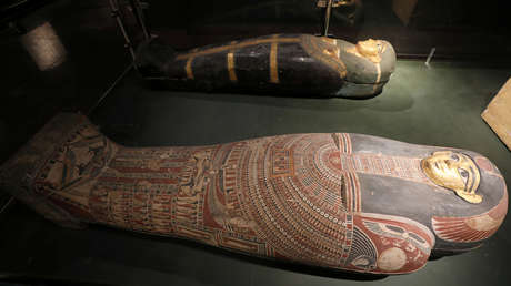 FOTOS: Encuentran tres sarcófagos de 3.500 años de antigüedad en una necrópolis de Egipto