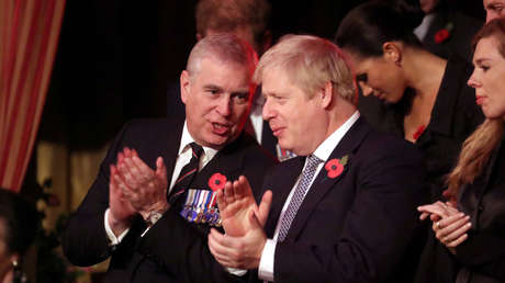 Oficiales del Ejército del Reino Unido piden que despojen de los títulos militares al príncipe Andrés por su amistad con Epstein