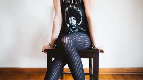 El Reto de la Silla: estalla un nuevo desafío viral que sólo pueden repetir las mujeres (VIDEO)