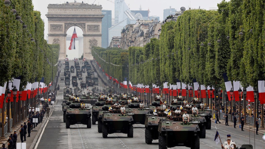 "El 'terminator' nunca marchará por los Campos Elíseos": la ministra de Defensa francesa alza su voz contra el despliegue de 'robots asesinos'