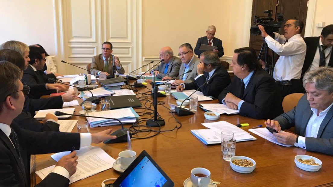 Comisión de Seguridad del Senado de Chile suprime texto general de la 'ley antisaqueos' porque "criminaliza la protesta"