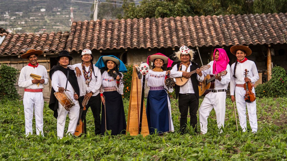 "Hijos de la resistencia": los niños y adolescentes que evitaron que la música de sus antepasados indígenas desapareciera