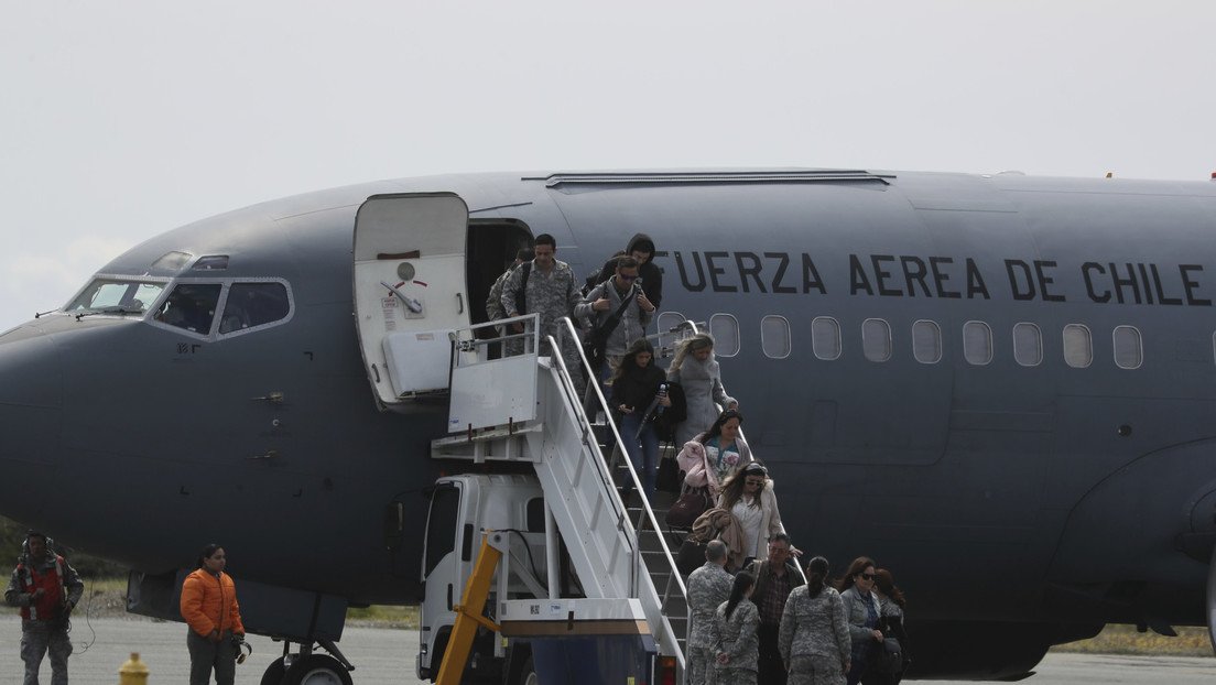 Chile: Encuentran posibles restos del avión militar desaparecido