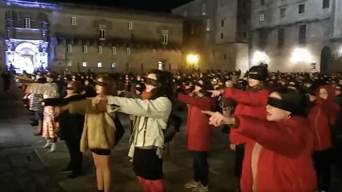 Apartan del PP al militante que boicoteó una acción en España de 'Un violador en tu camino' y mandó a las feministas "a casa a hacer la cena"