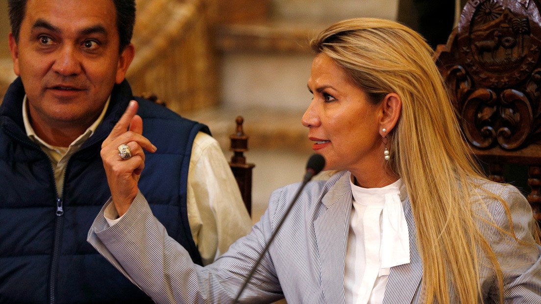 Gobierno de facto de Bolivia elimina el requisito de visa para EE.UU. e Israel