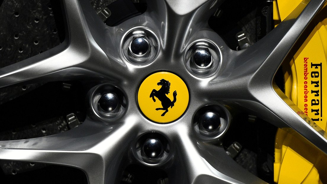 Ferrari anuncia cuándo lanzará su superdeportivo 100 % eléctrico