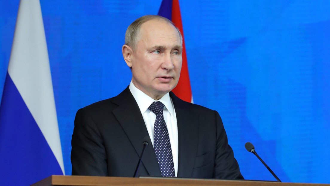 Putin tilda de "canalla" y "cerdo antisemita" al antiguo embajador de Polonia involucrado en negociaciones con Hitler