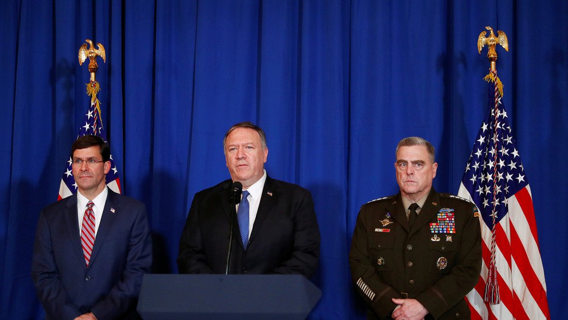 Trump fue informado por asesores de los "exitosos" ataques aéreos de EE.UU. en Irak y Siria