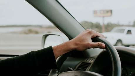 EE.UU.: Joven muere al volante por el disparo fortuito de un rifle que llevaba otro pasajero