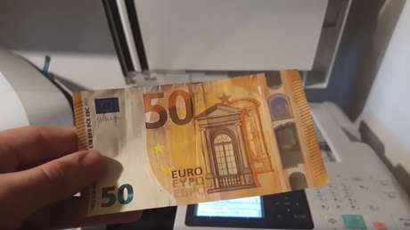 ¿Qué pasa si intentas fotocopiar un billete?: un usuario lo prueba y graba cuál es el resultado