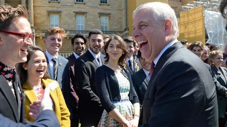 Exesclava sexual de Epstein cuenta nuevos detalles sobre el presunto abuso del príncipe Andrés