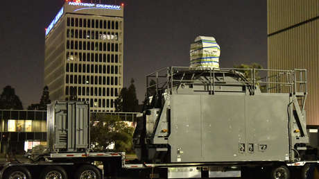 Captan al USS Portland zarpando con una torreta láser, capaz de destruir pequeñas embarcaciones y drones