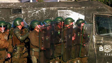 Carabineros de Chile ante la polémica por entonar su himno en las calles: "Lo vamos a seguir repitiendo a lo largo de todas las ciudades" (VIDEOS)