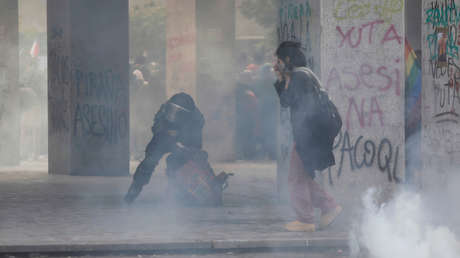 Expertos de universidades chilenas rechazan el uso de las 'armas acústicas' que el Gobierno evalúa dotar a carabineros