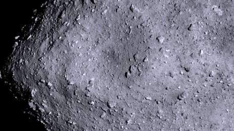 Científicos elaboran un catálogo de cráteres del asteroide Ryugu y hallan algo inexplicable