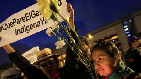 Asesinan a un indígena frente a su esposa e hijo en Colombia