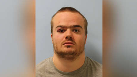 El joven que lanzó a un niño de 6 años desde el 10.º piso del museo Tate Modern de Londres "quería salir en las noticias"