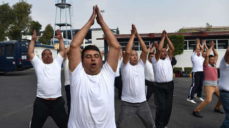 Ciudad de México paga a sus policías para que bajen de peso