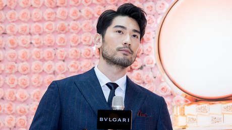 Nuevos videos del colapso de Godfrey Gao suscitan acusaciones de primeros auxilios no profesionales