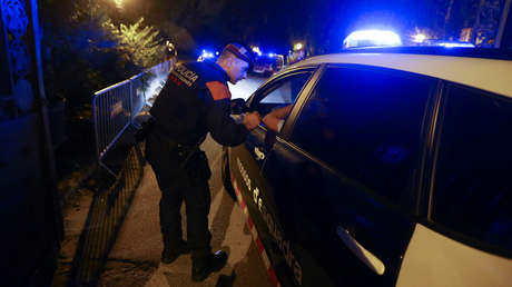 Halla muertas a sus dos hijas en casa y poco después su mujer se suicida arrojándose contra un camión