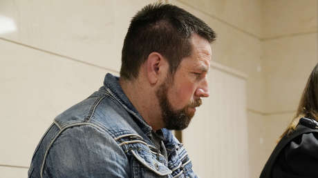 Condenan a prisión permanente revisable al asesino de la joven española Diana Quer