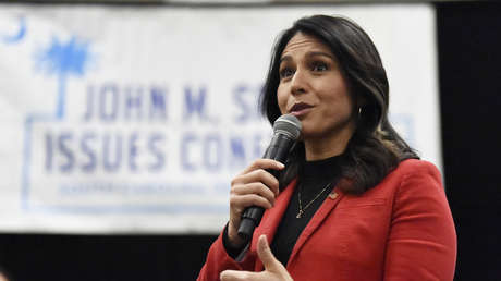 La única candidata demócrata a la Presidencia de EE.UU. que participó en el voto sobre el 'impeachment' de Trump se desmarca de su partido