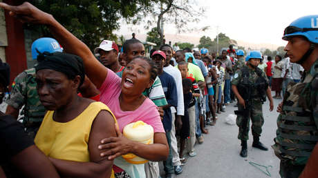 'Unas monedas y te metían un bebé': Cascos azules de la ONU abandonaron a niñas en la miseria tras dejarlas embarazadas en Haití