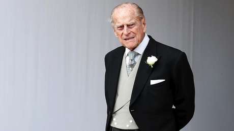 Hospitalizan al príncipe Felipe en el Reino Unido