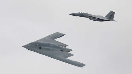 "Nuevos aviones, buques y misiles": Trump augura nuevo equipamiento militar tras firmar "la mayor inversión jamás hecha" en el Ejército de EE.UU.