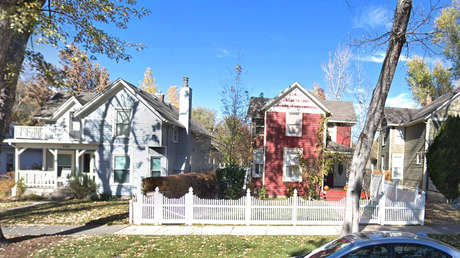 Propietaria de una guardería acusada de abuso infantil por esconder 26 niños tras una pared falsa