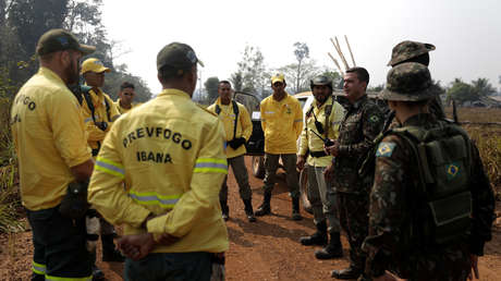 Bolsonaro elimina las penas de cárcel para policías y bomberos militares por razones disciplinarias en Brasil