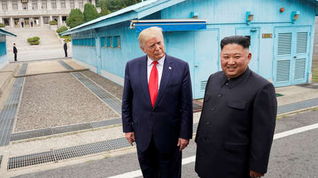 ¿Regalo navideño de Kim? Una bola de fuego cae sobre una isla de EE.UU. y en las redes discuten su origen