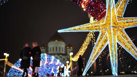 Moscú se viste de gala para recibir el 2020 con cientos de árboles de Navidad con diseños únicos