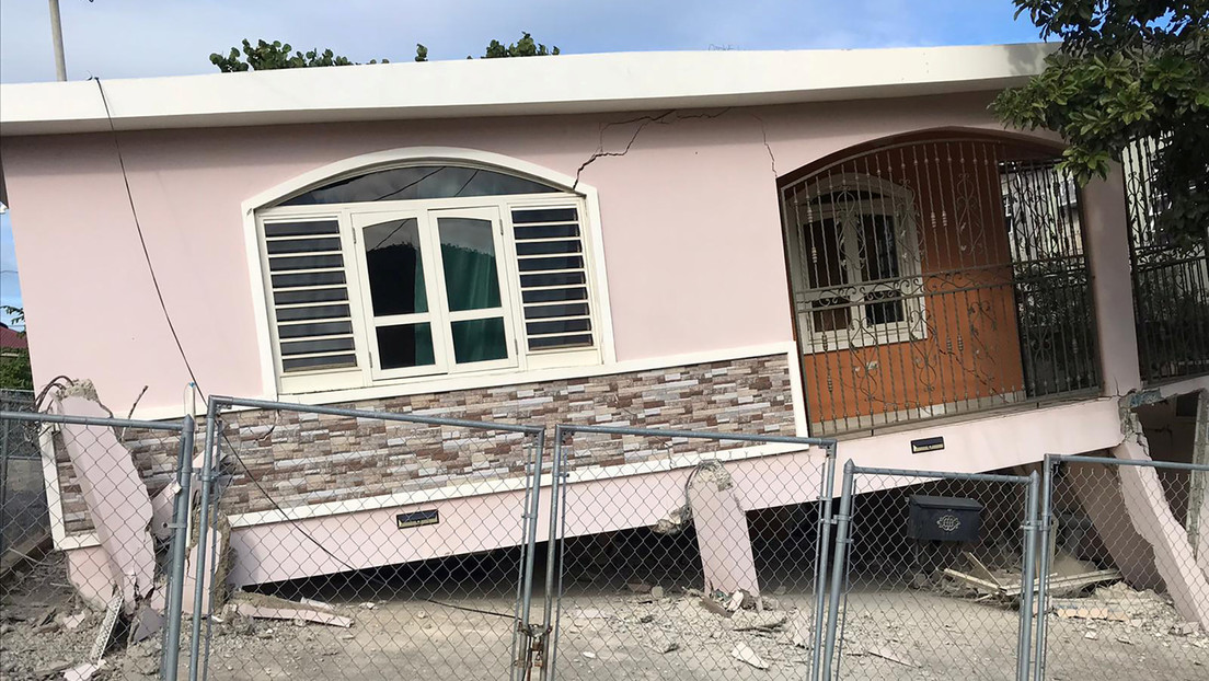 Primeras imágenes: Graves destrozos en Puerto Rico tras un fuerte sismo