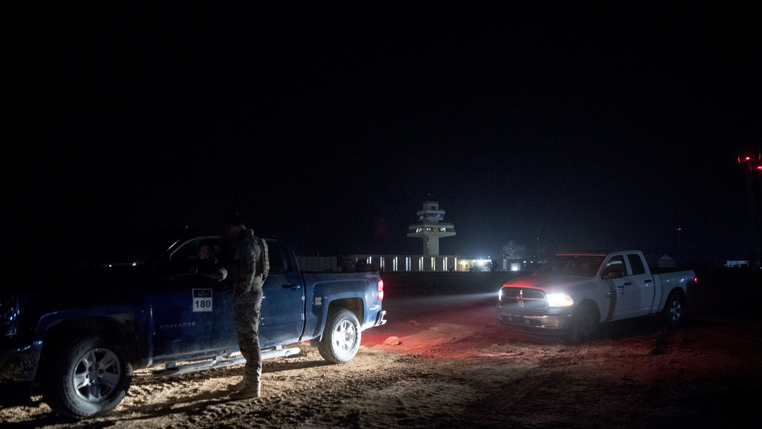 VIDEO: Momento en el que caen misiles iraníes sobre una base iraquí que alberga fuerzas de EE.UU.