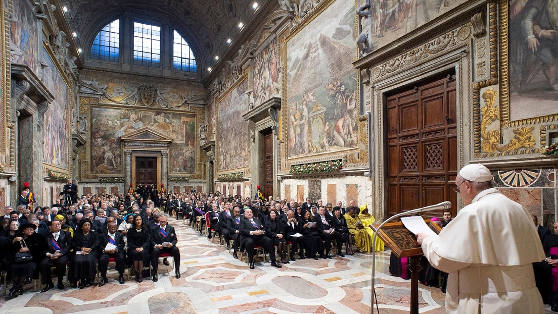 El papa Francisco insta al "diálogo y la moderación" entre EE.UU. e Irán para evitar un conflicto mayor