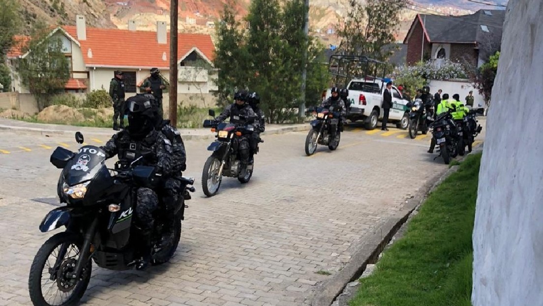 VIDEO: Embajada de México en Bolivia denuncia un "fuerte operativo" a las afueras de la sede diplomática