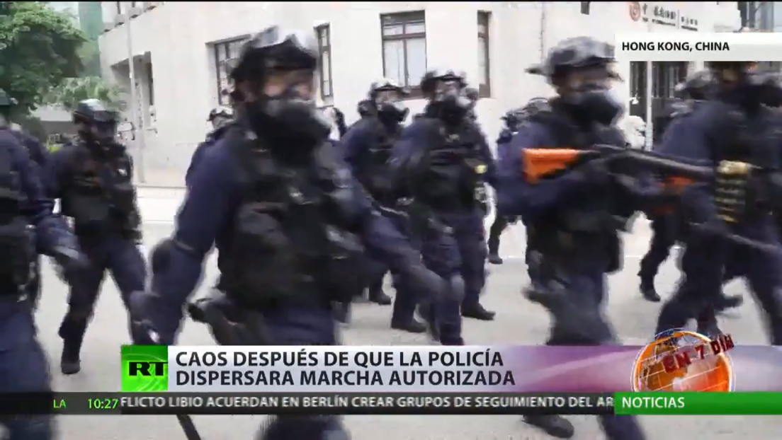 El caos se apodera de Hong Kong después de que la Policía dispersara una marcha autorizada