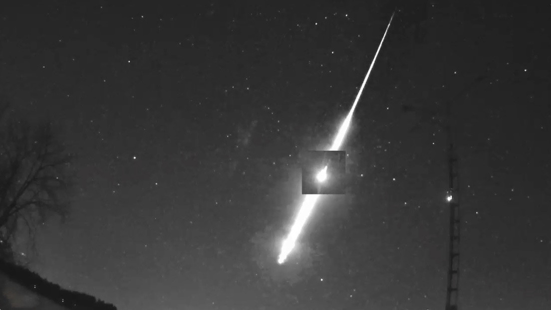 VIDEOS: Un asteroide llegado desde más allá de Marte explota sobre la Tierra